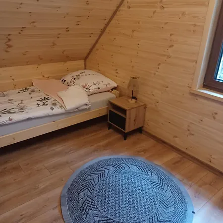 Szepczace Sosenki Na Wynajem *